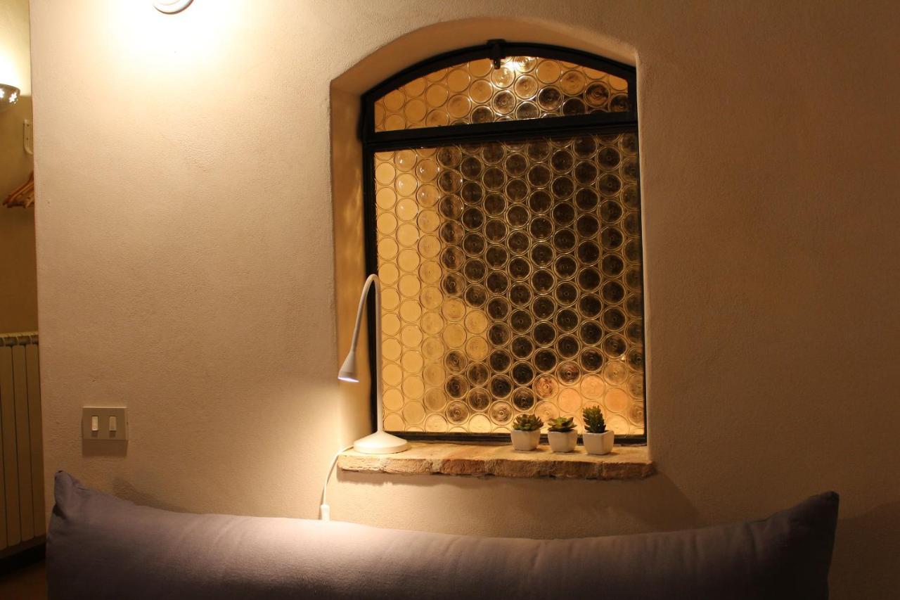 In Centro Citta, Nei Vicoli Del Borgo Appartement San Remo Buitenkant foto